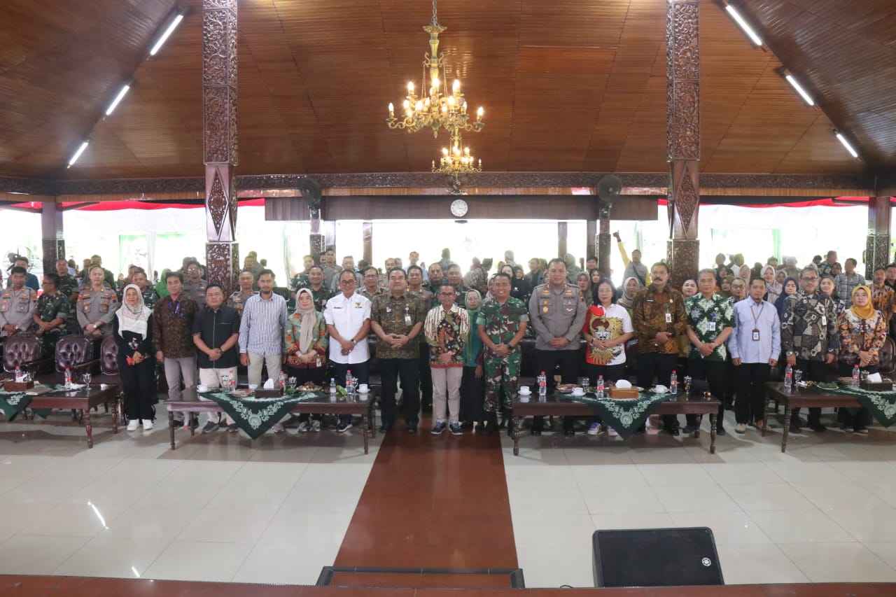 Kembangkan Peternakan Sapi dan Pertanian, Bupati Blora Gandeng Bapak Angkat