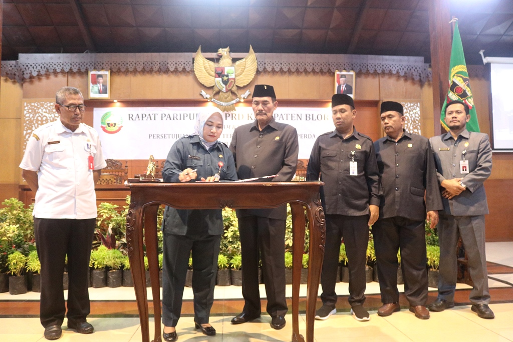 Empat Raperda Kabupaten Blora Tahun 2024 Disetujui DPRD Bersama Pemkab